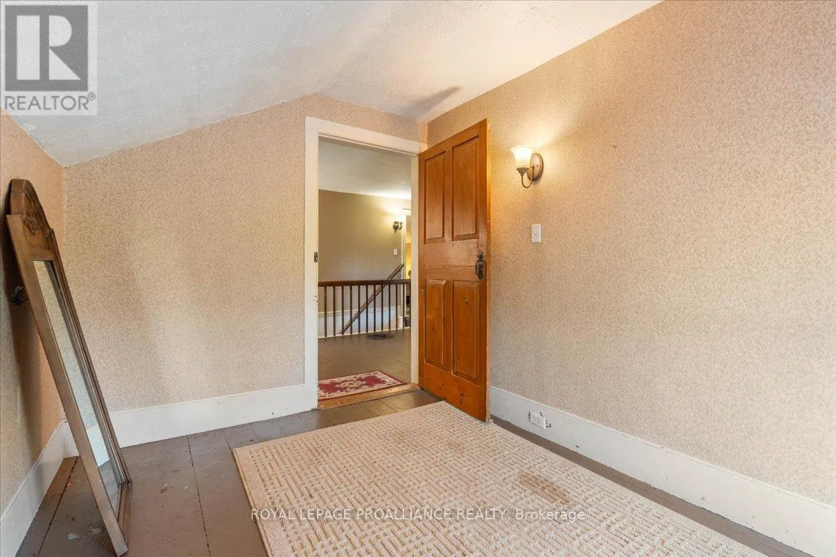 22 CARSON ROAD