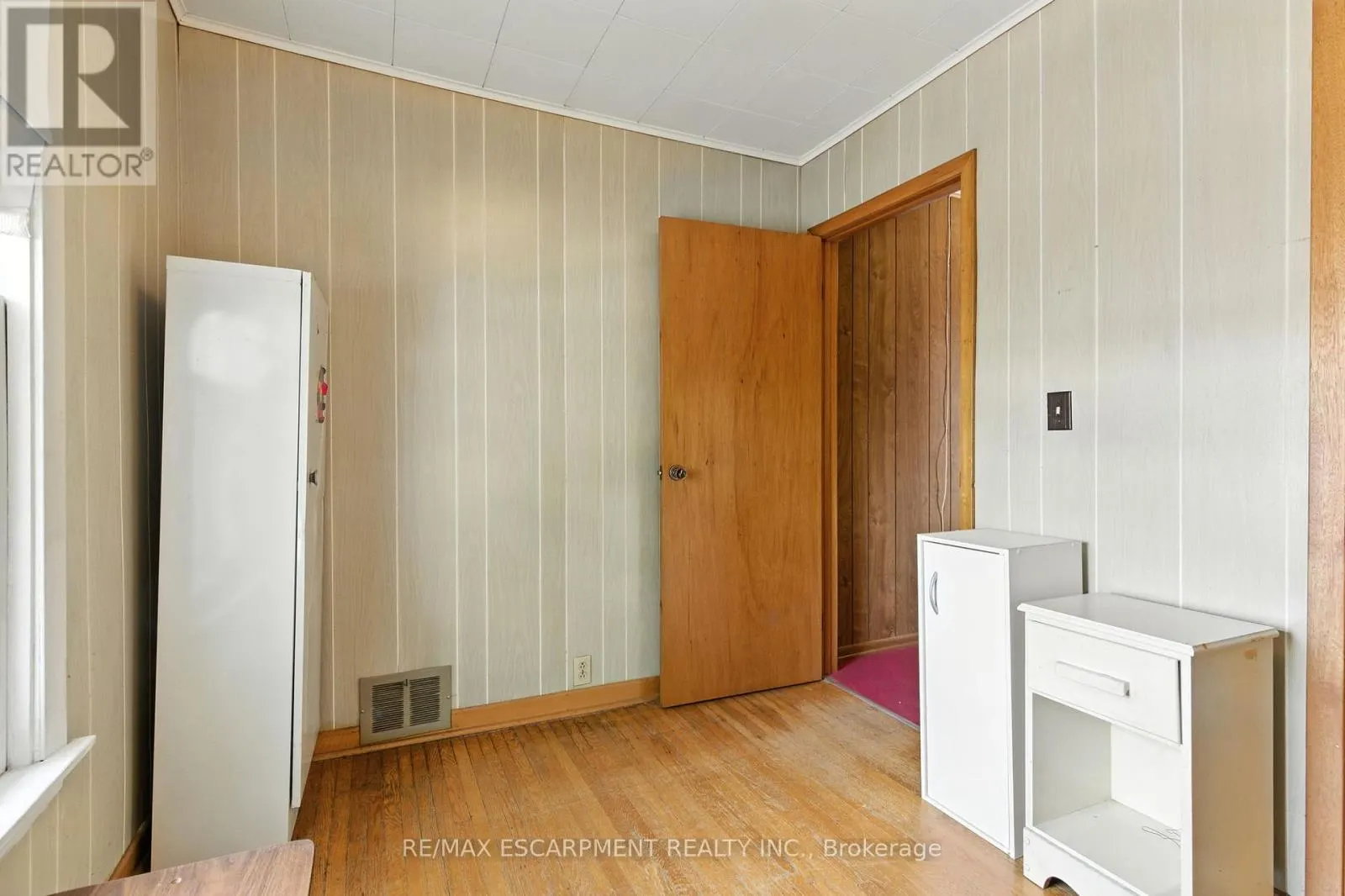 40 BARNESDALE AVENUE N