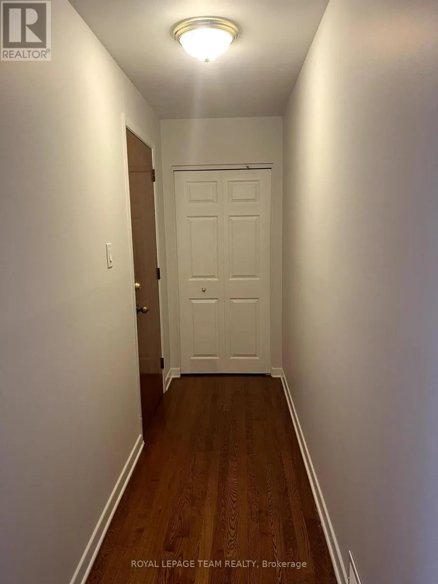 B - UPPER - 2656 DON STREET