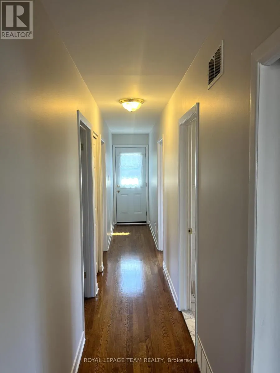 B - UPPER - 2656 DON STREET