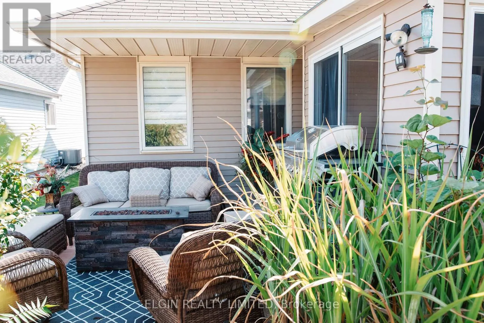 59 WILKINS CRESCENT