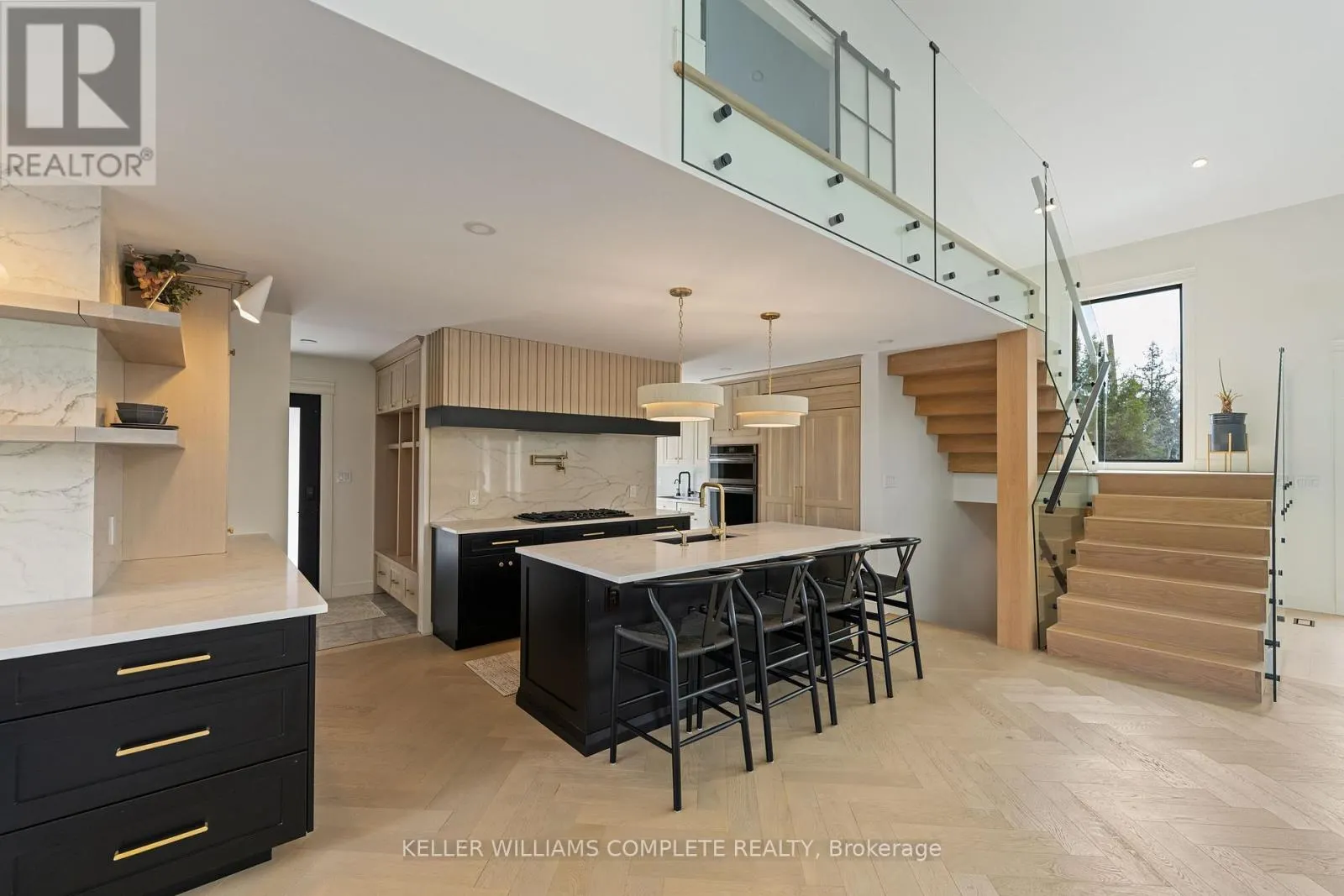 3901 WHITE ROAD