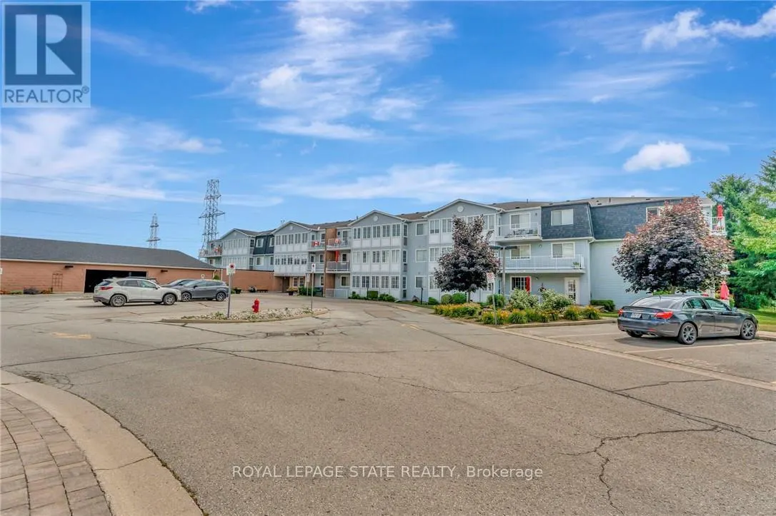 101 - 500 SILVERBIRCH BOULEVARD