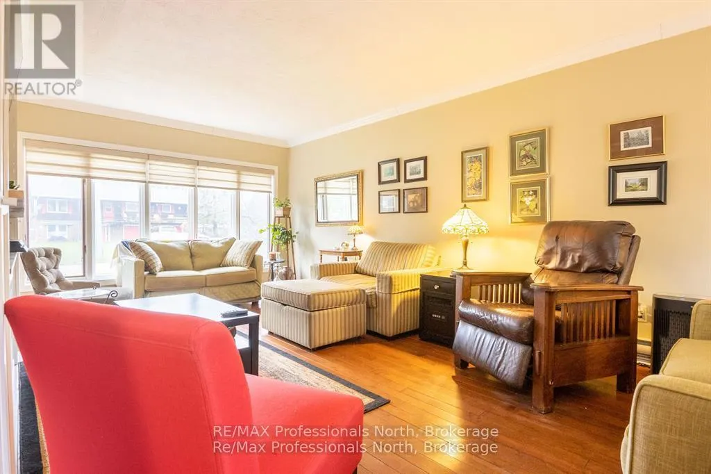 80 INVERGORDON AVENUE