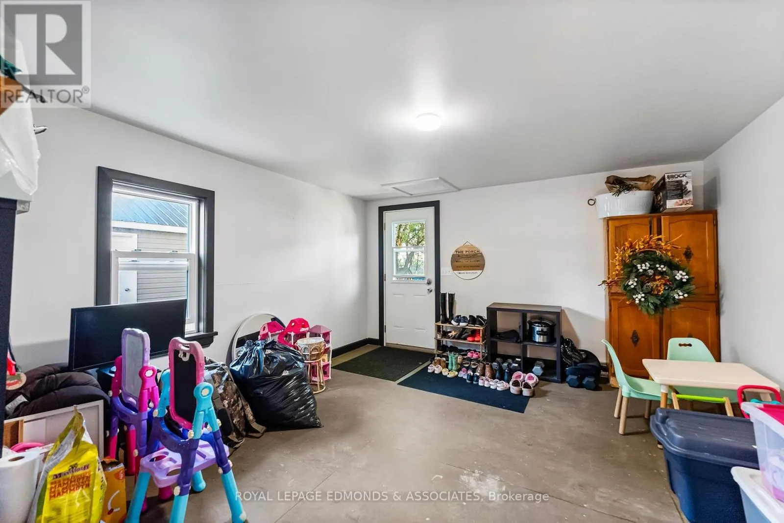 1719 BEACHBURG ROAD
