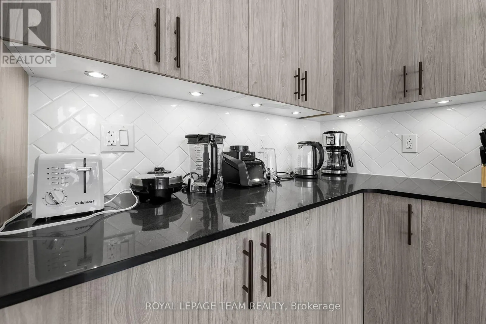 280 SAPLING GROVE