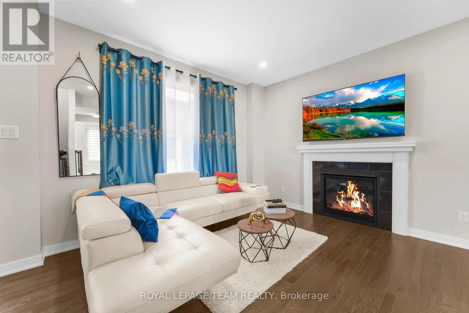 280 SAPLING GROVE