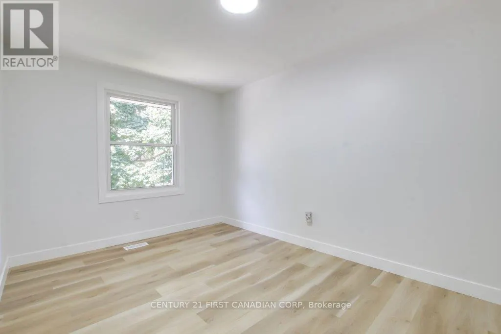 59 AUGUSTA CRESCENT