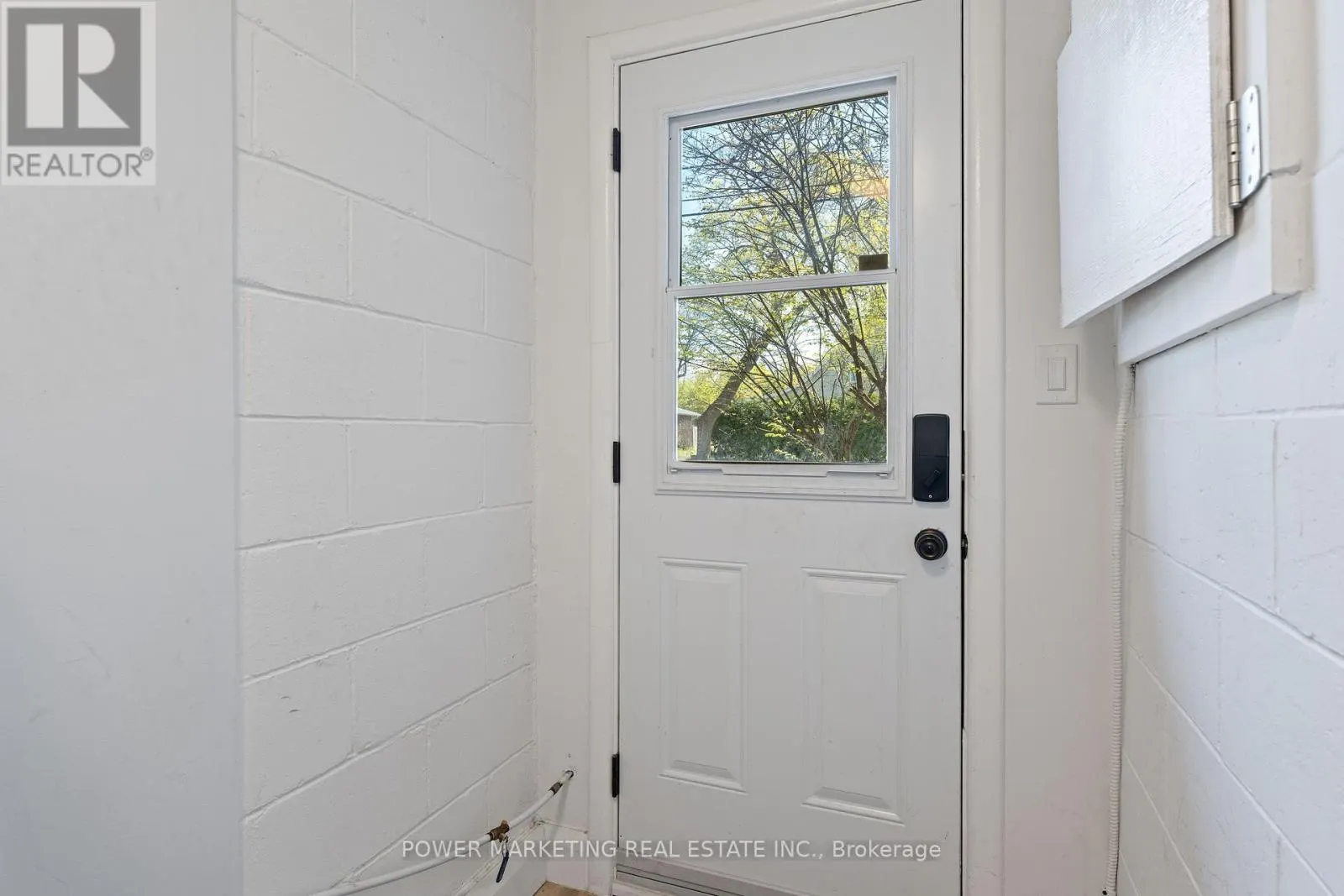1244 PRINCE OF WALES DRIVE