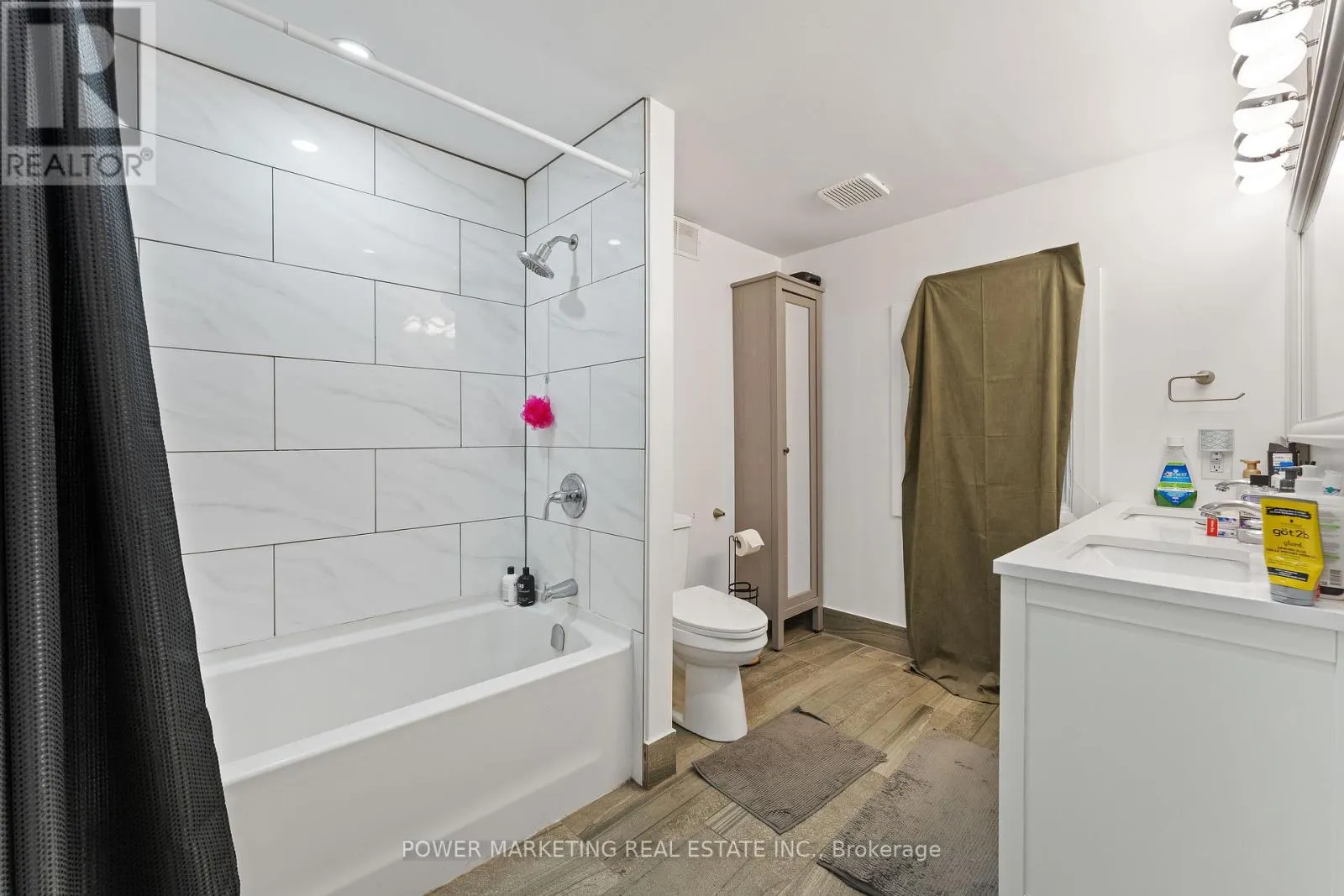 1244 PRINCE OF WALES DRIVE