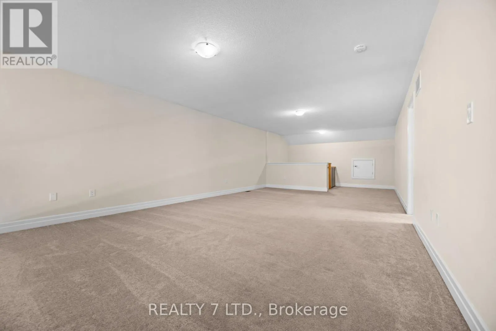 4427 SHUTTLEWORTH DRIVE