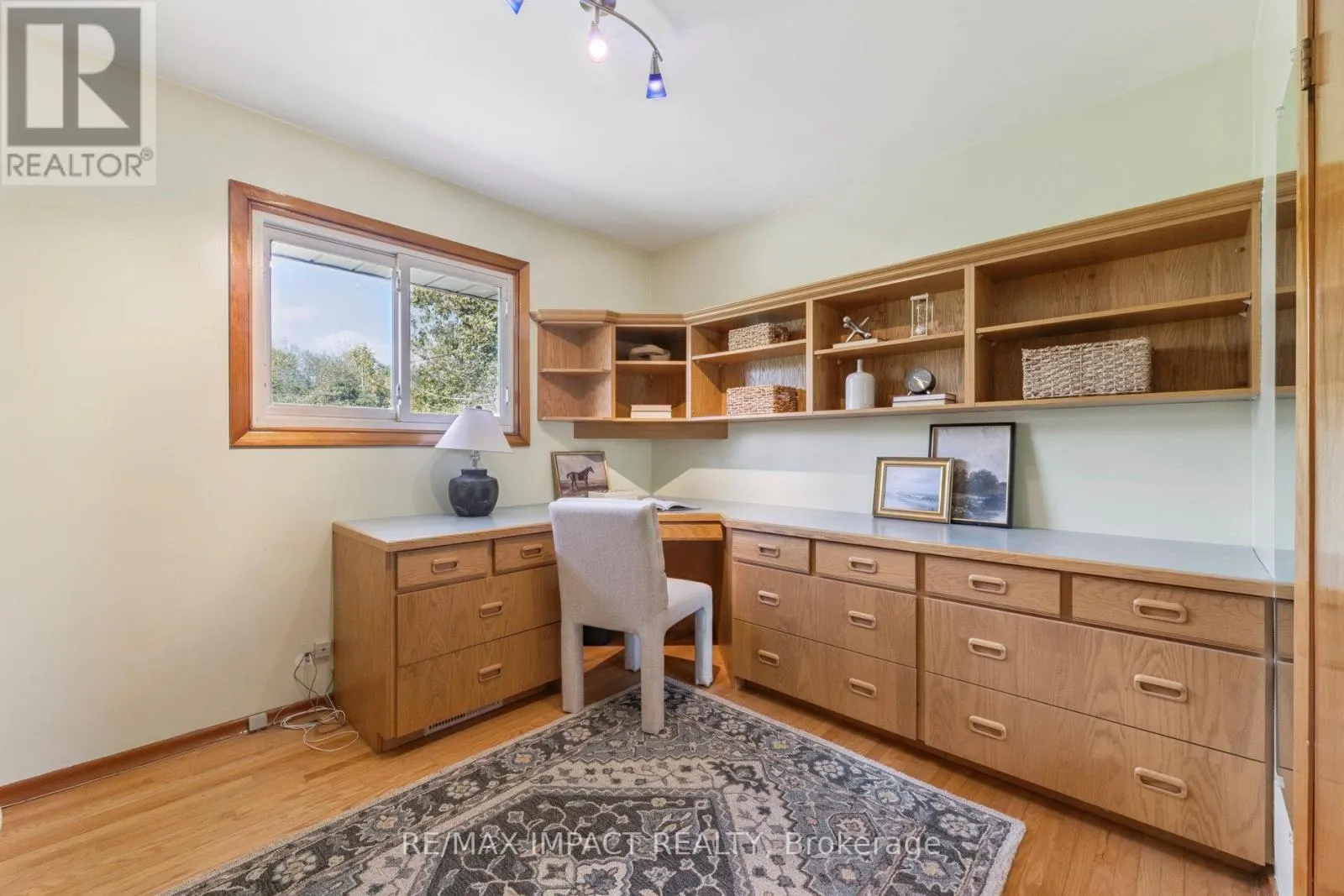 298 PLATI AVENUE
