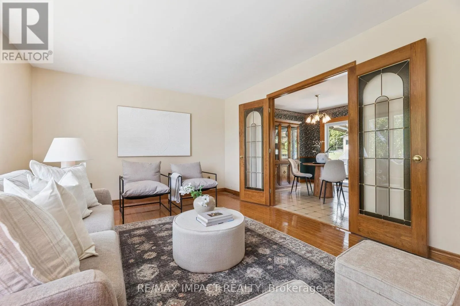 298 PLATI AVENUE