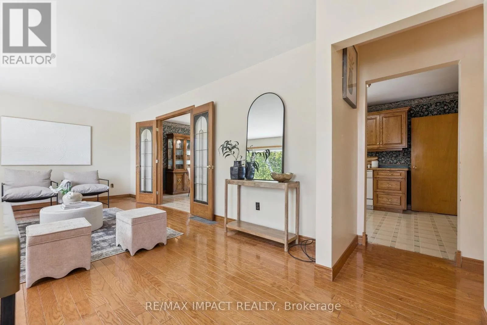 298 PLATI AVENUE