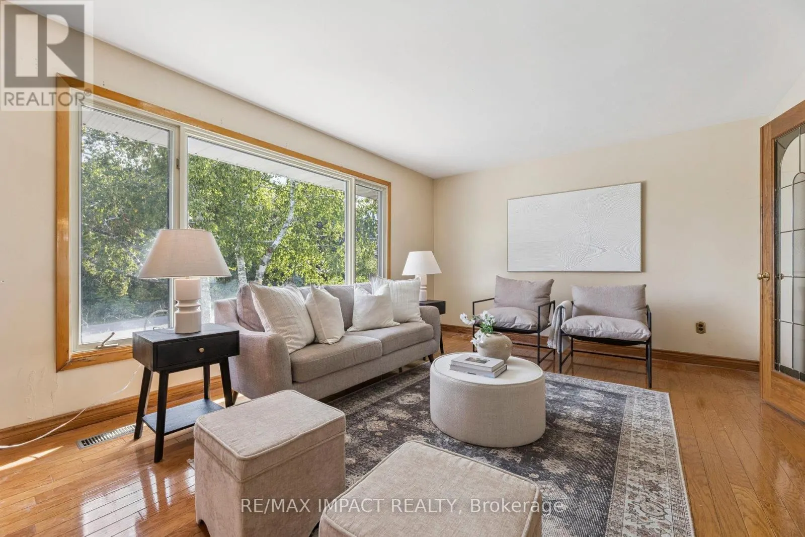 298 PLATI AVENUE