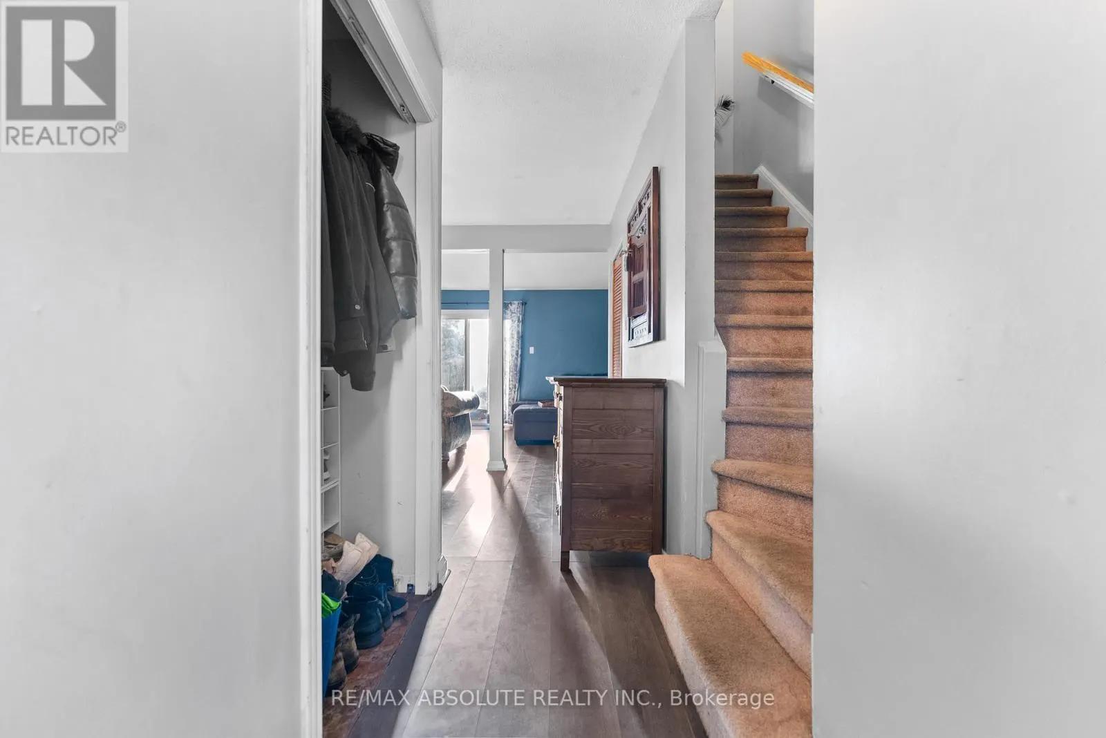 6138 BROOKSIDE LANE