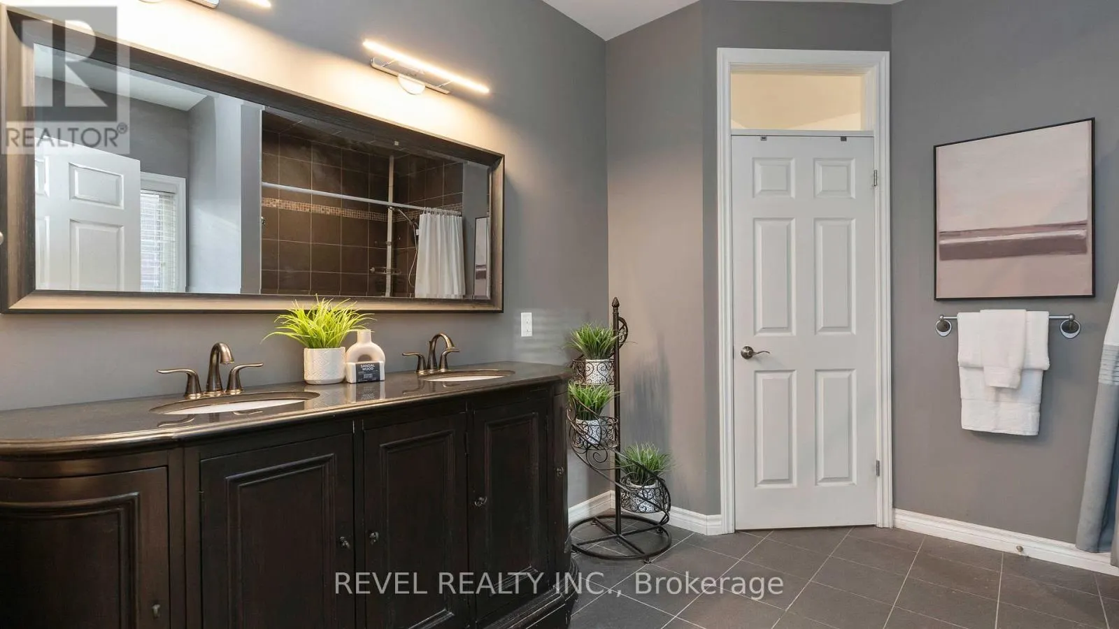 1520 LOGANS TRAIL