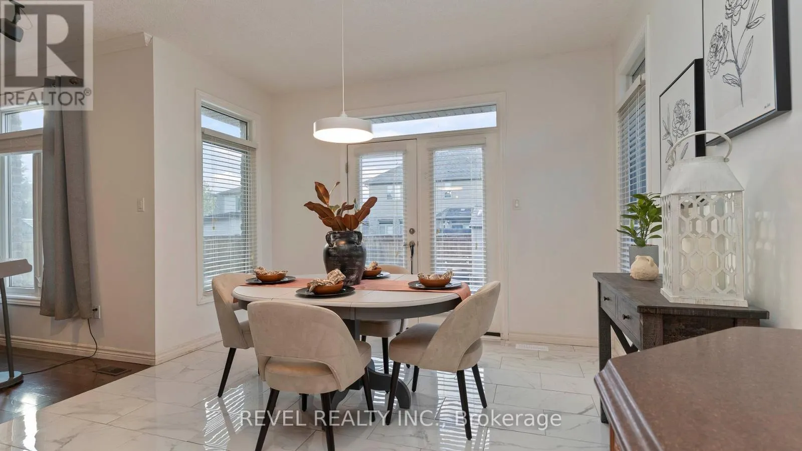 1520 LOGANS TRAIL