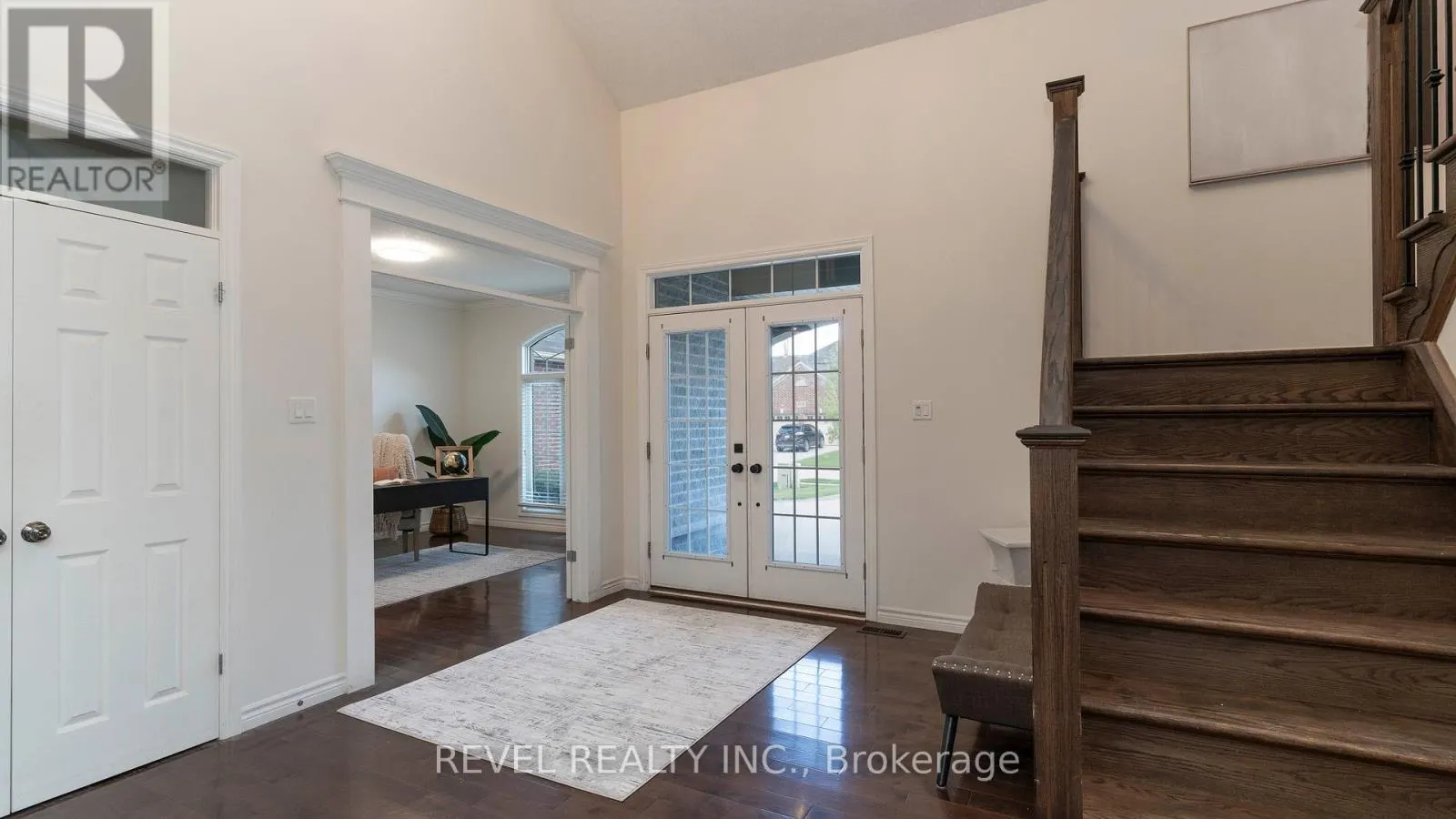 1520 LOGANS TRAIL