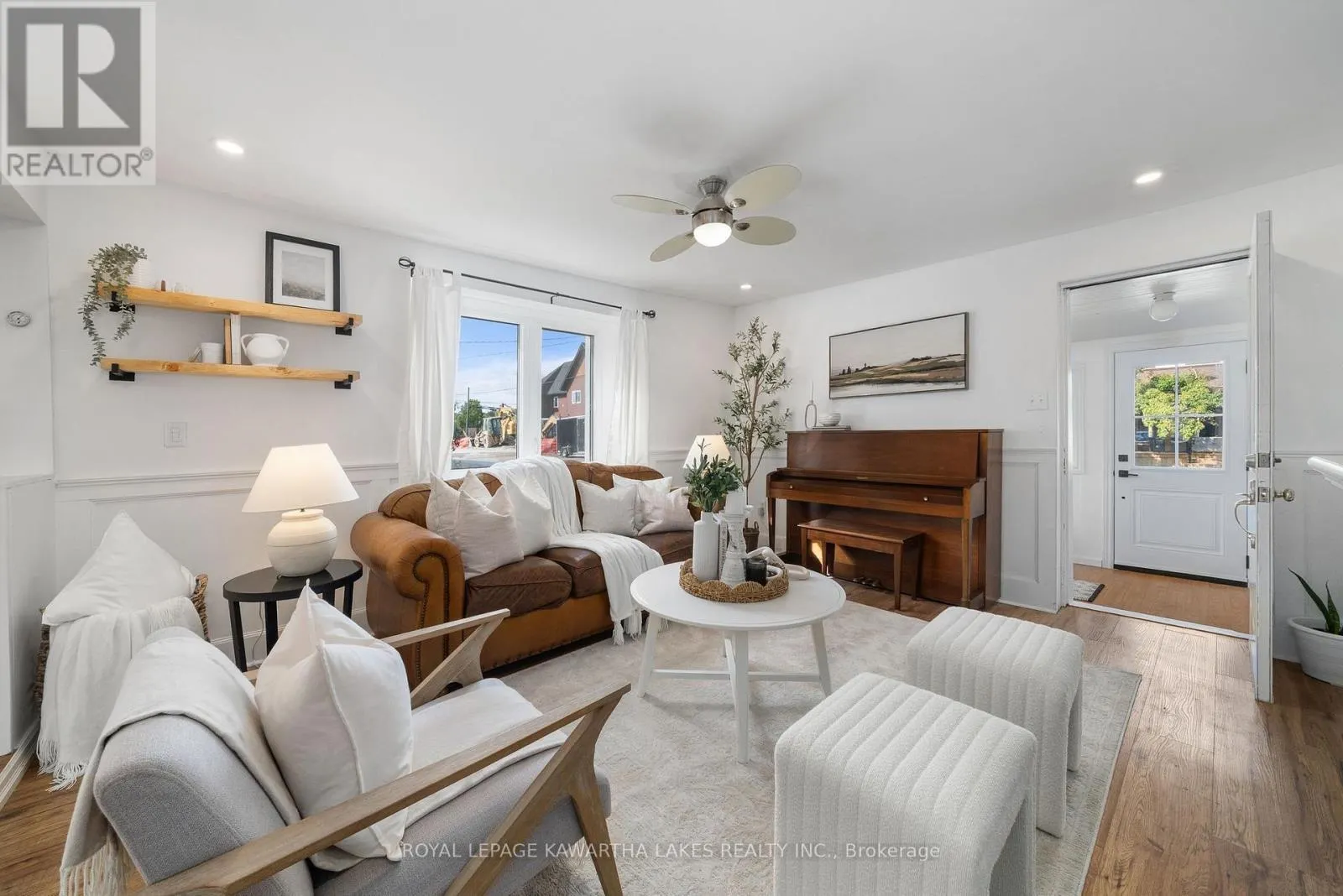19 PRINCE STREET E
