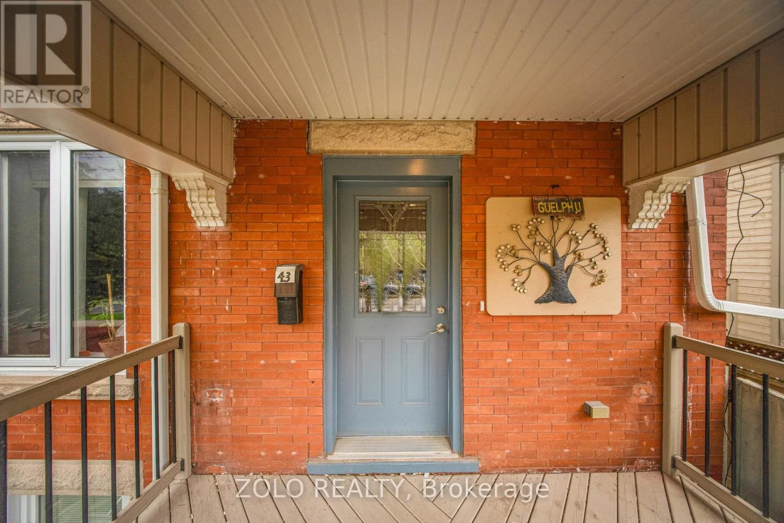 43 FORBES AVENUE