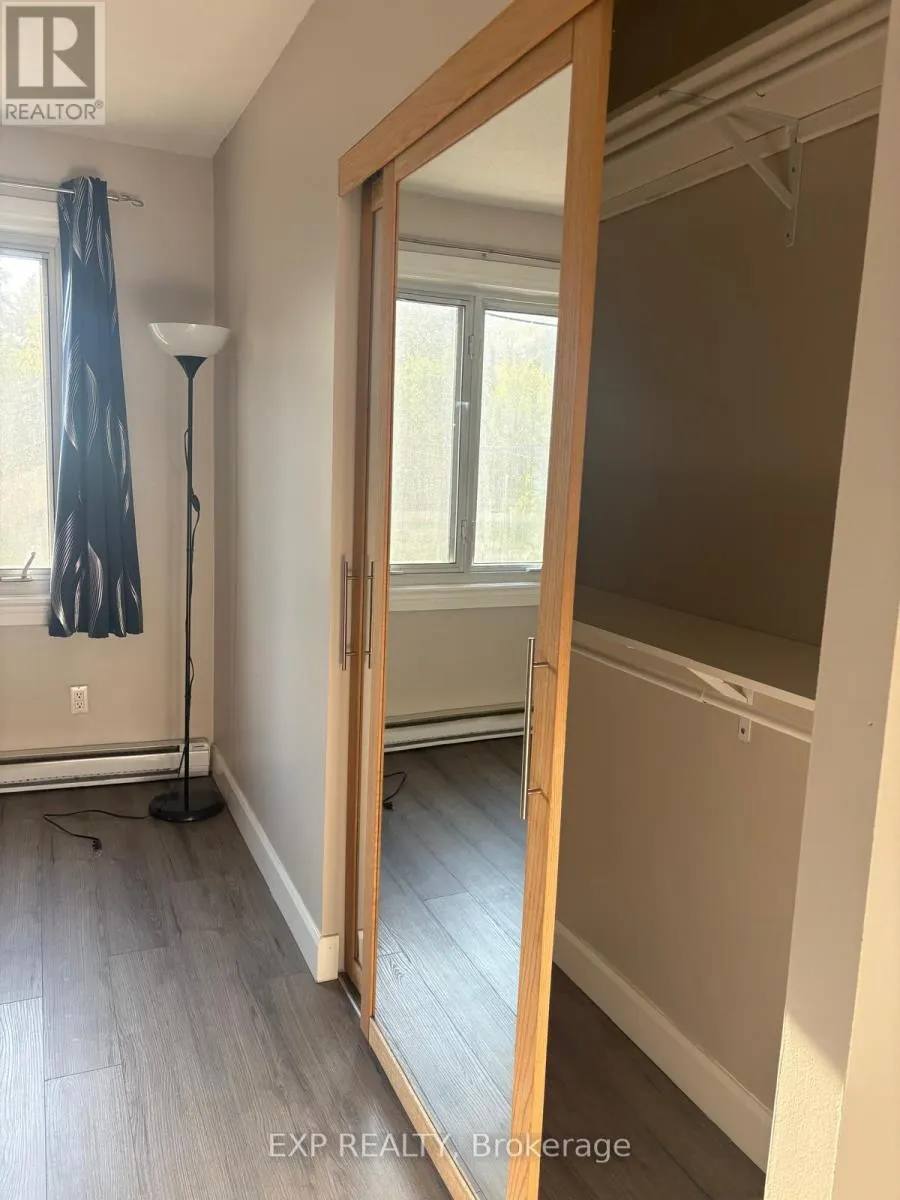 G3 - 158 MCARTHUR AVENUE