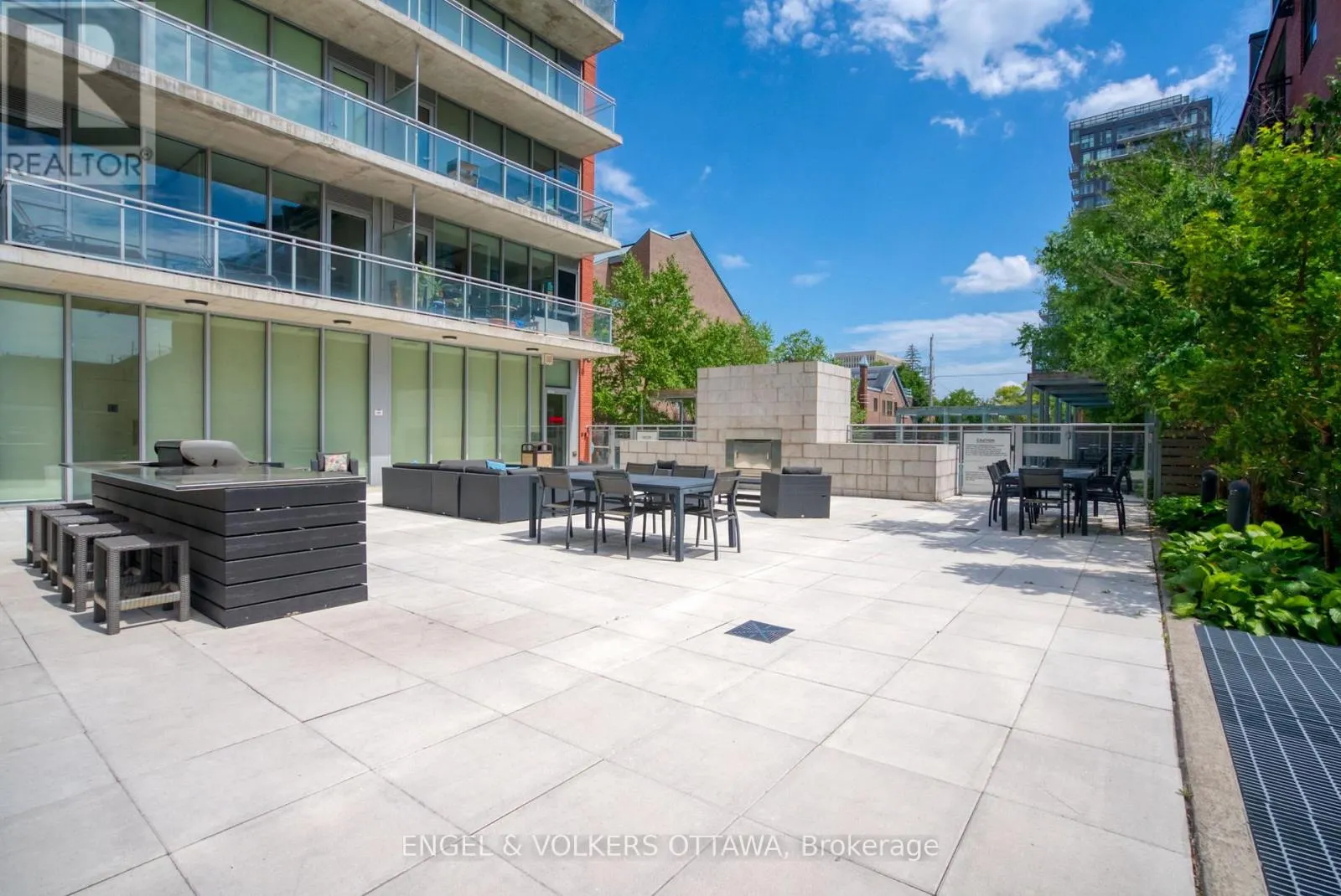 603 - 360 MCLEOD STREET
