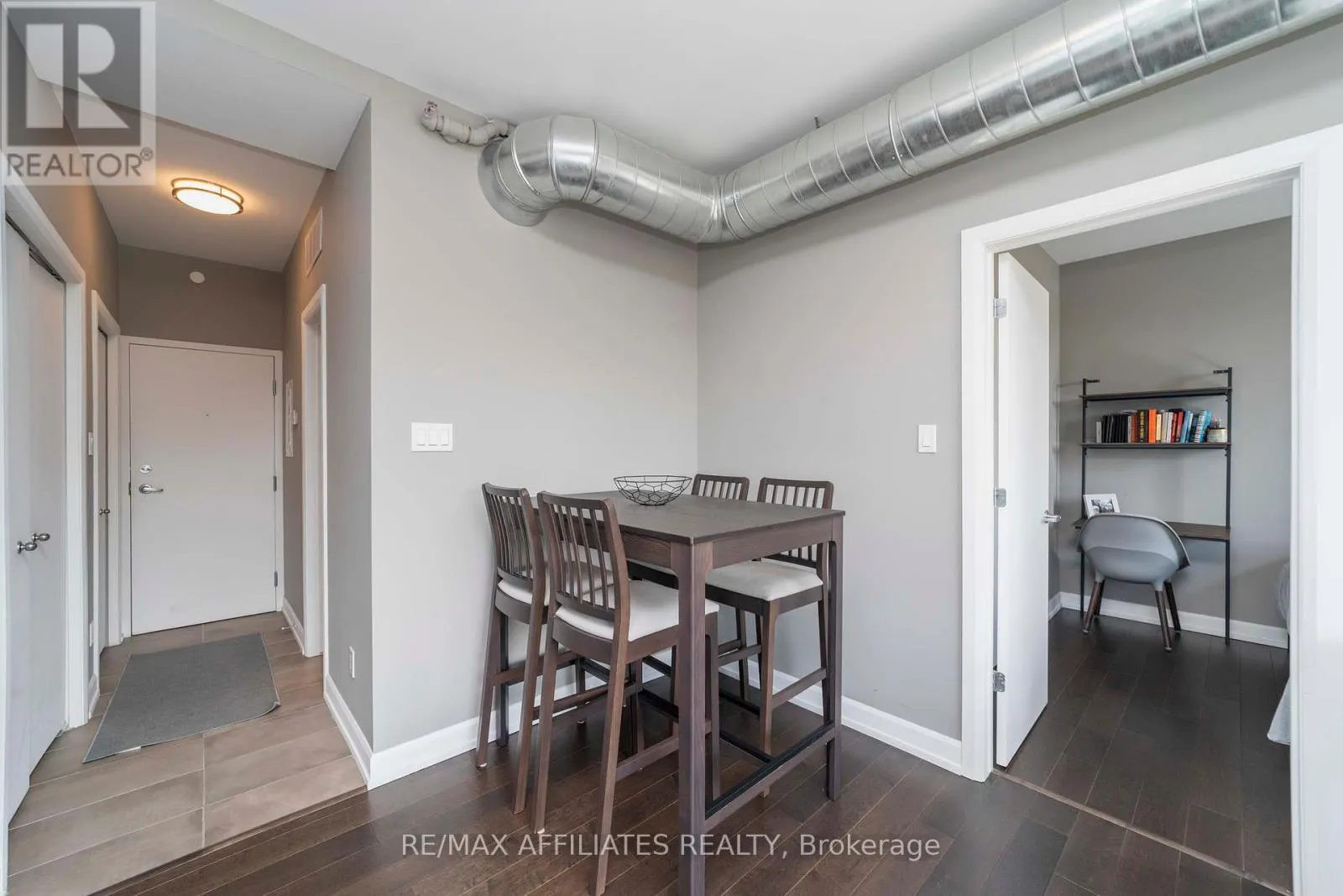 503 - 150 GREENFIELD AVENUE