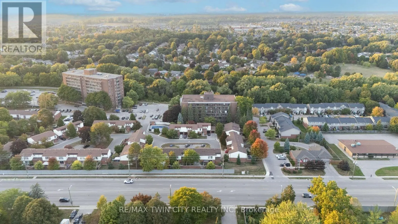 60 - 770 FANSHAWE PARK ROAD E