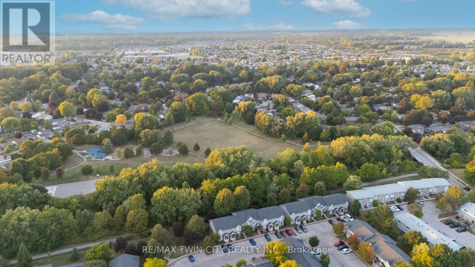 60 - 770 FANSHAWE PARK ROAD E