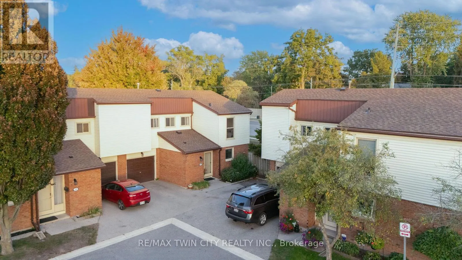60 - 770 FANSHAWE PARK ROAD E