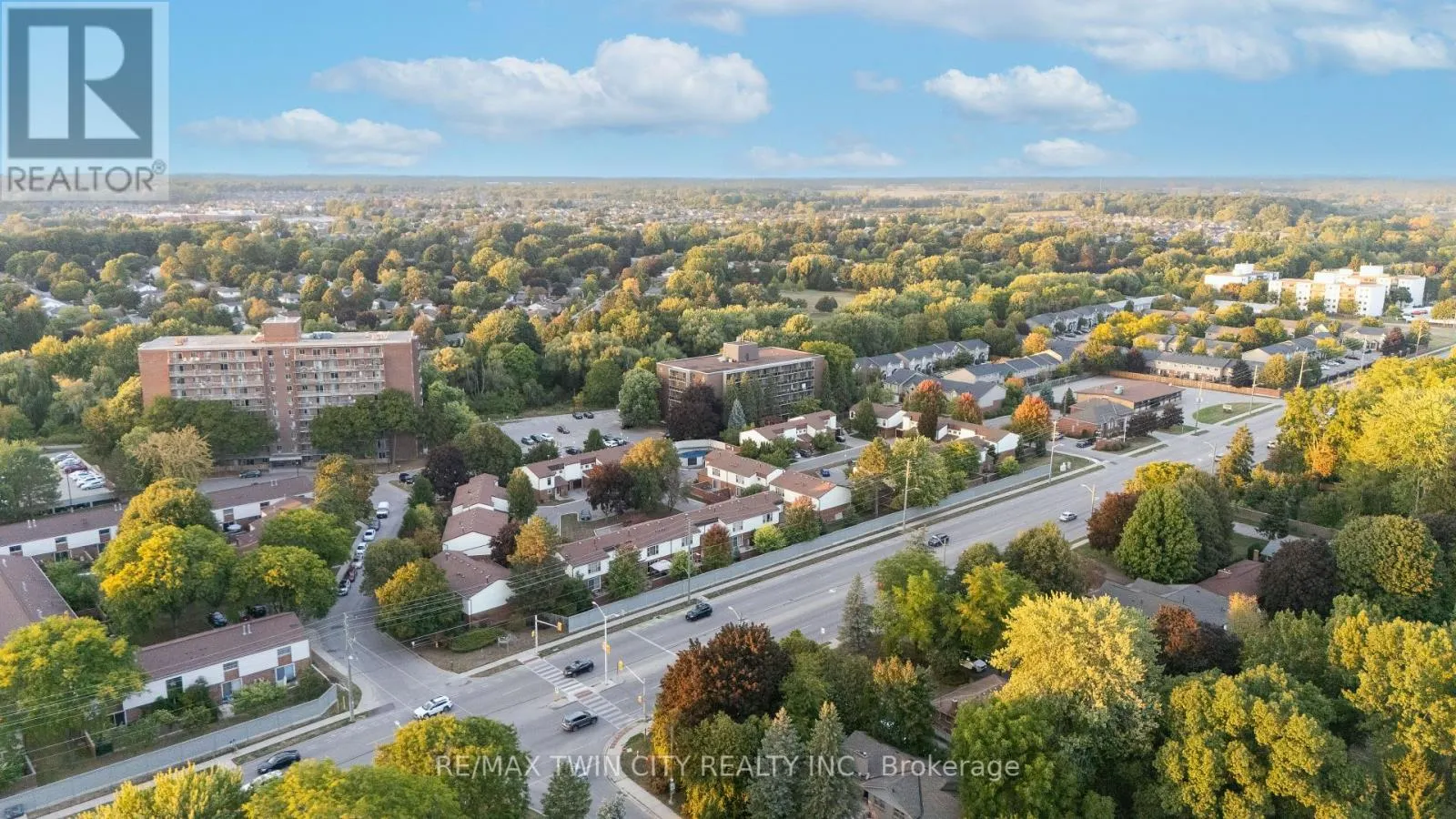 60 - 770 FANSHAWE PARK ROAD E
