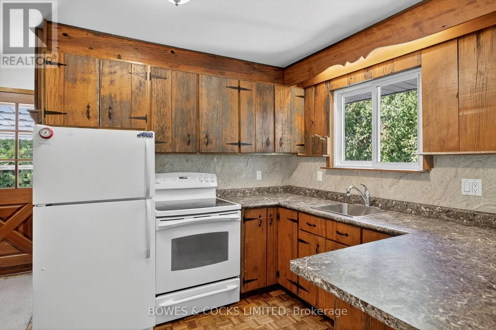 374 COUNTY ROAD 4