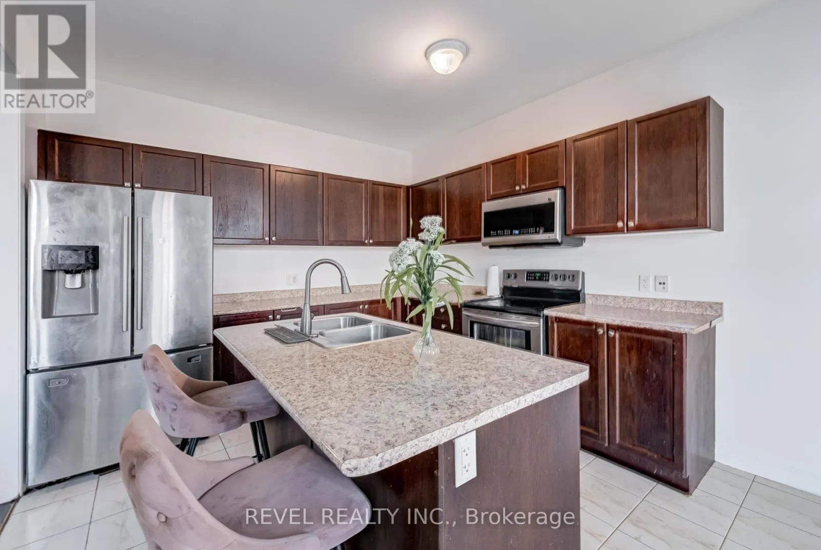 644 ARMSTRONG ROAD