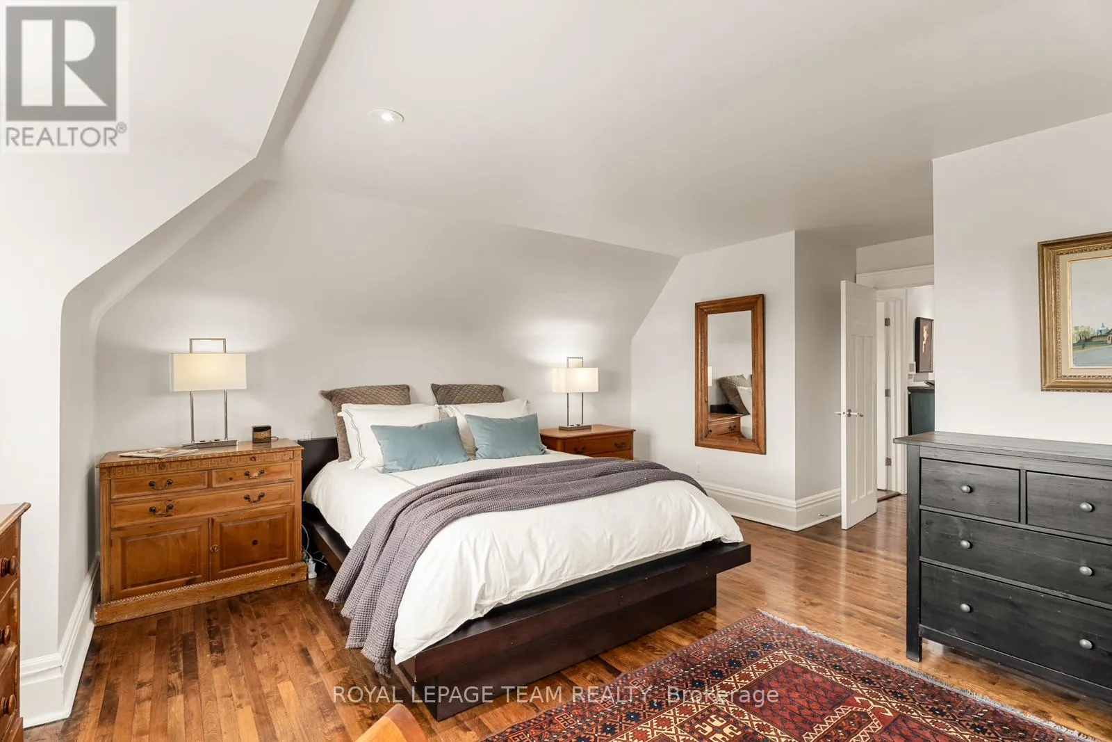 228 RIDEAU TERRACE
