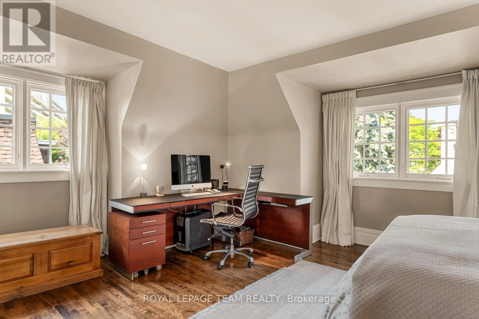 228 RIDEAU TERRACE