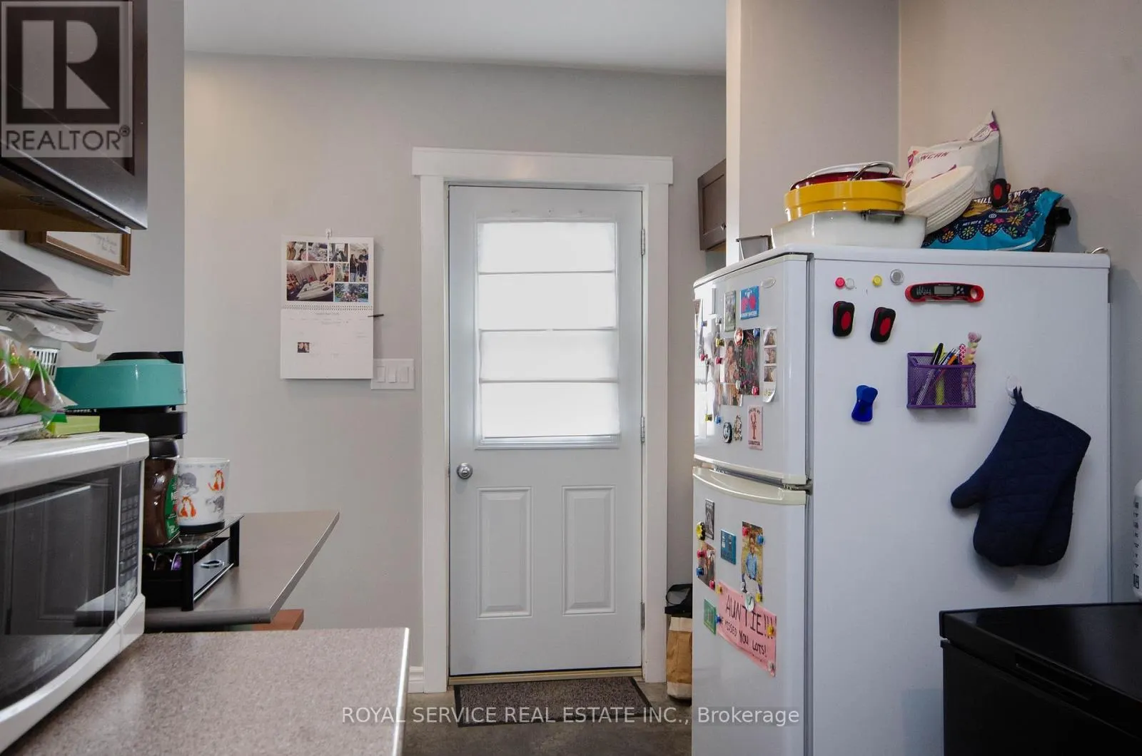 87 HOPE STREET N