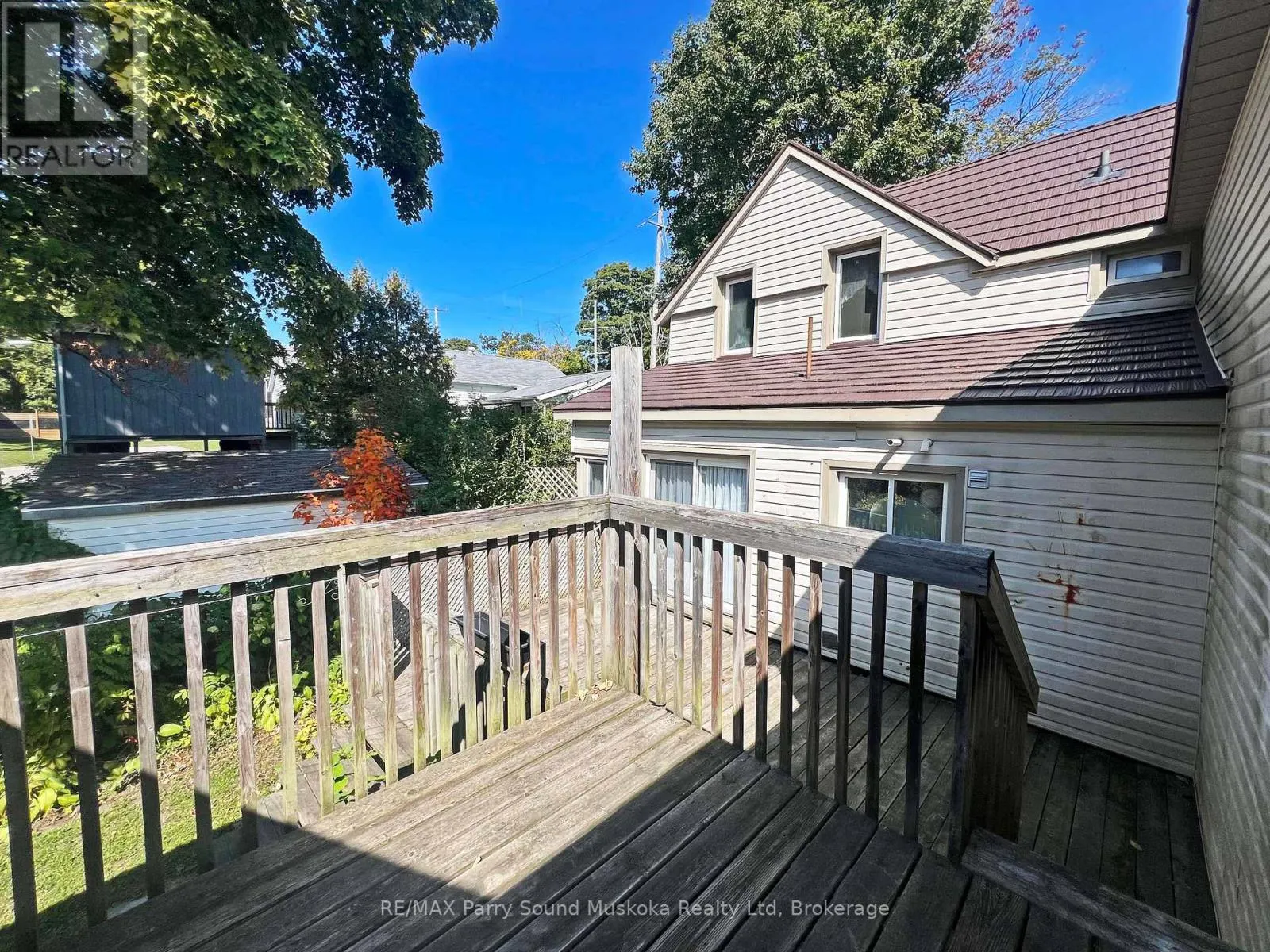 46 WAUBEEK STREET