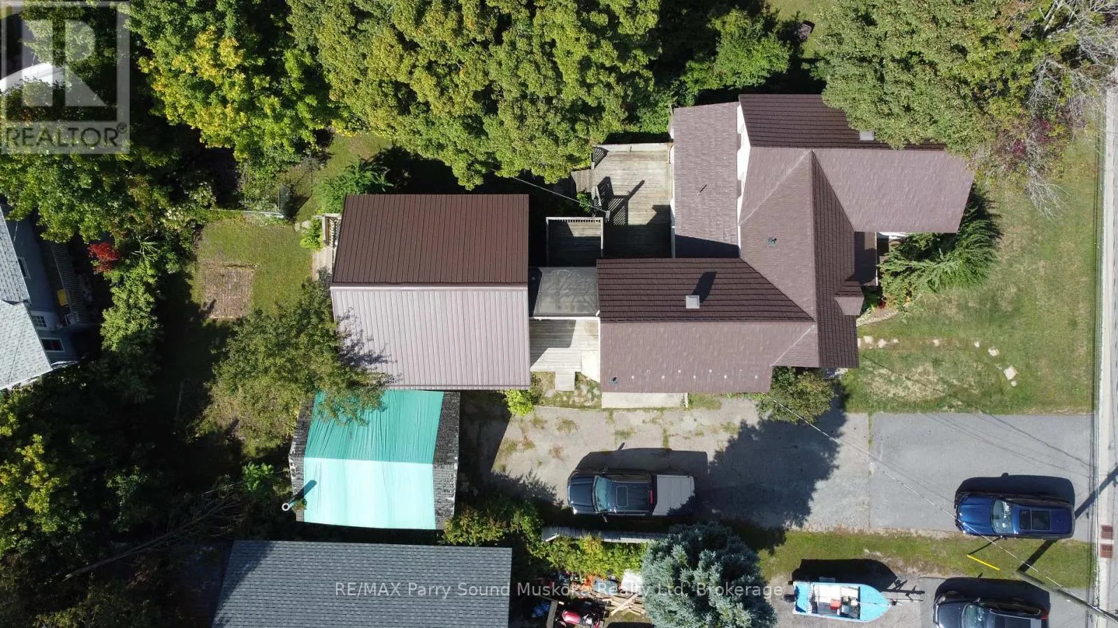 46 WAUBEEK STREET