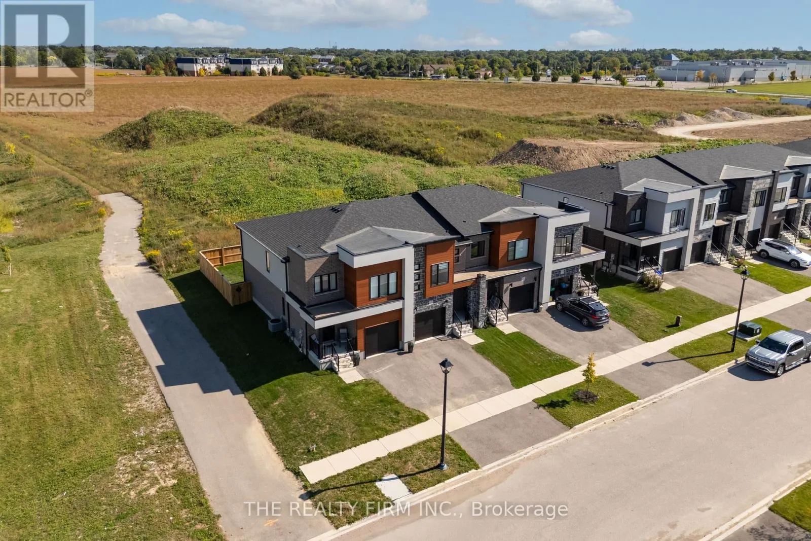 376 BRADSHAW DRIVE