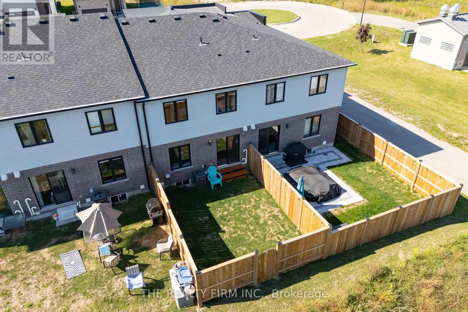 376 BRADSHAW DRIVE