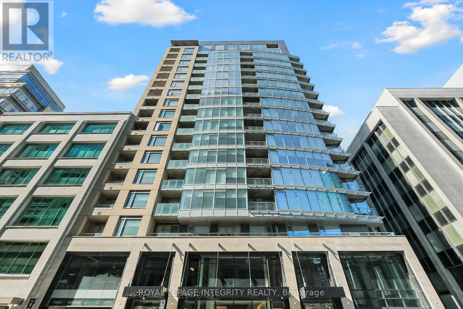 911 - 101 QUEEN STREET