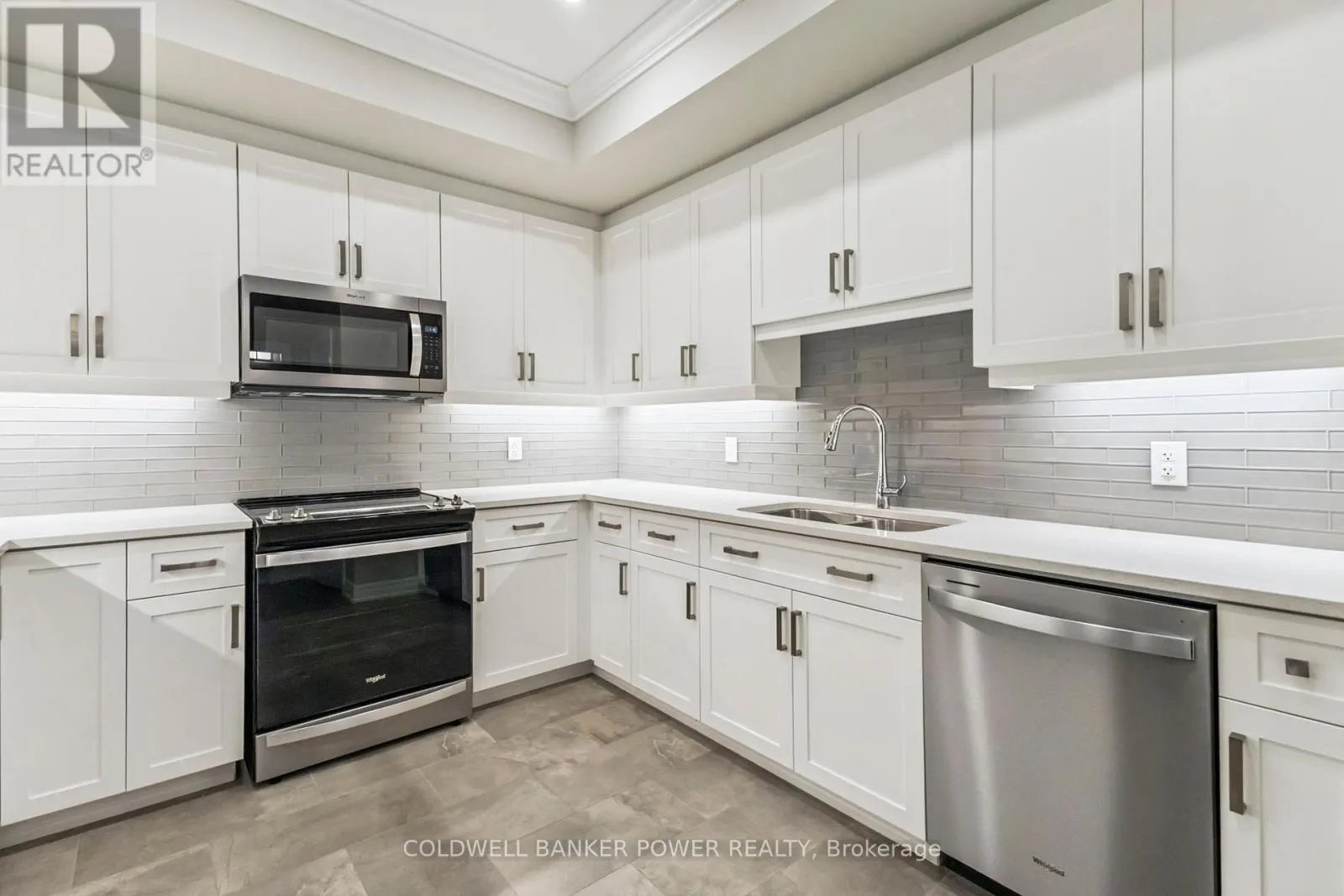 113 - 480 CALLAWAY ROAD, #113