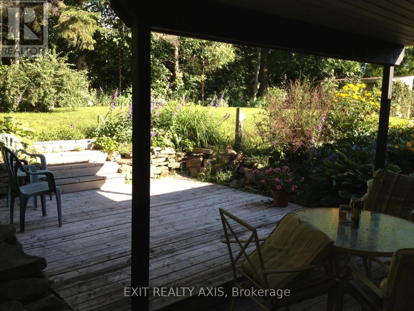 11 & 13 BAYVIEW CRESCENT