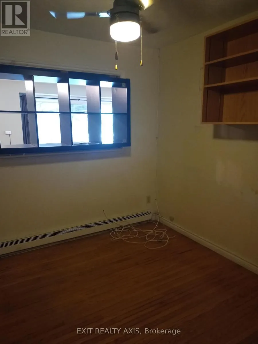 11 & 13 BAYVIEW CRESCENT