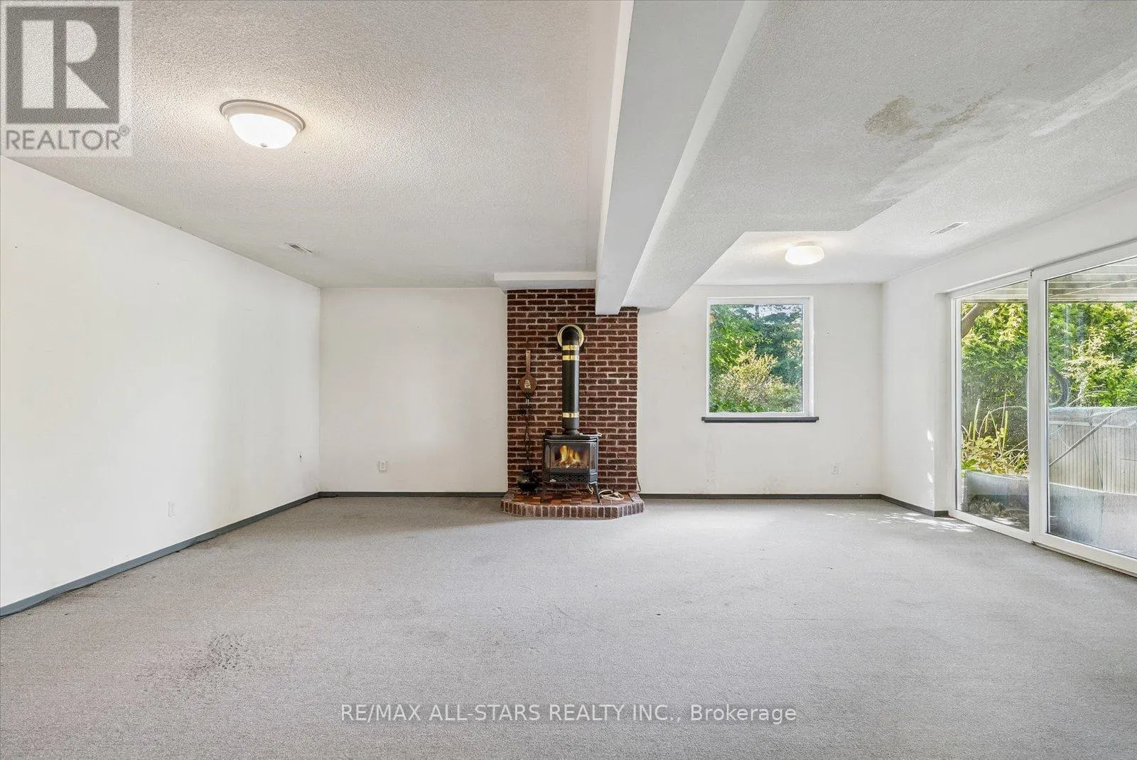 46 FOREST HILL DRIVE