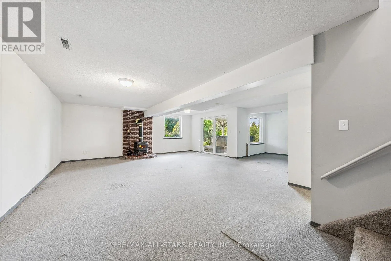 46 FOREST HILL DRIVE