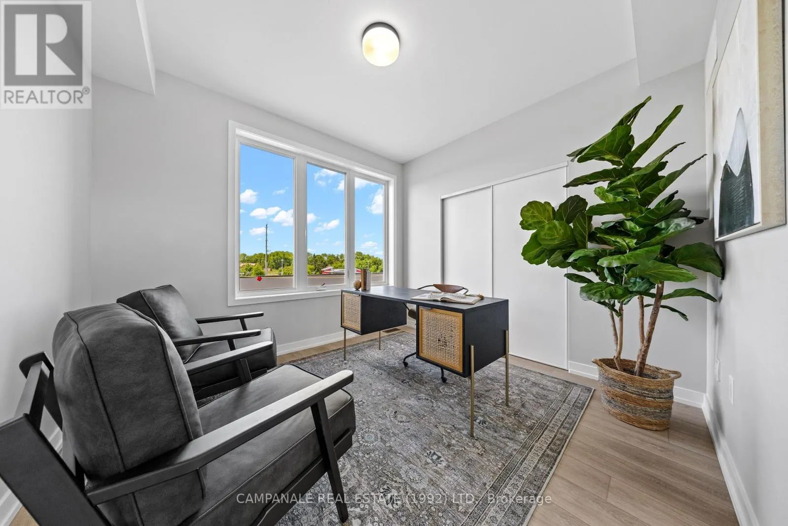 4 MODUGNO AVENUE
