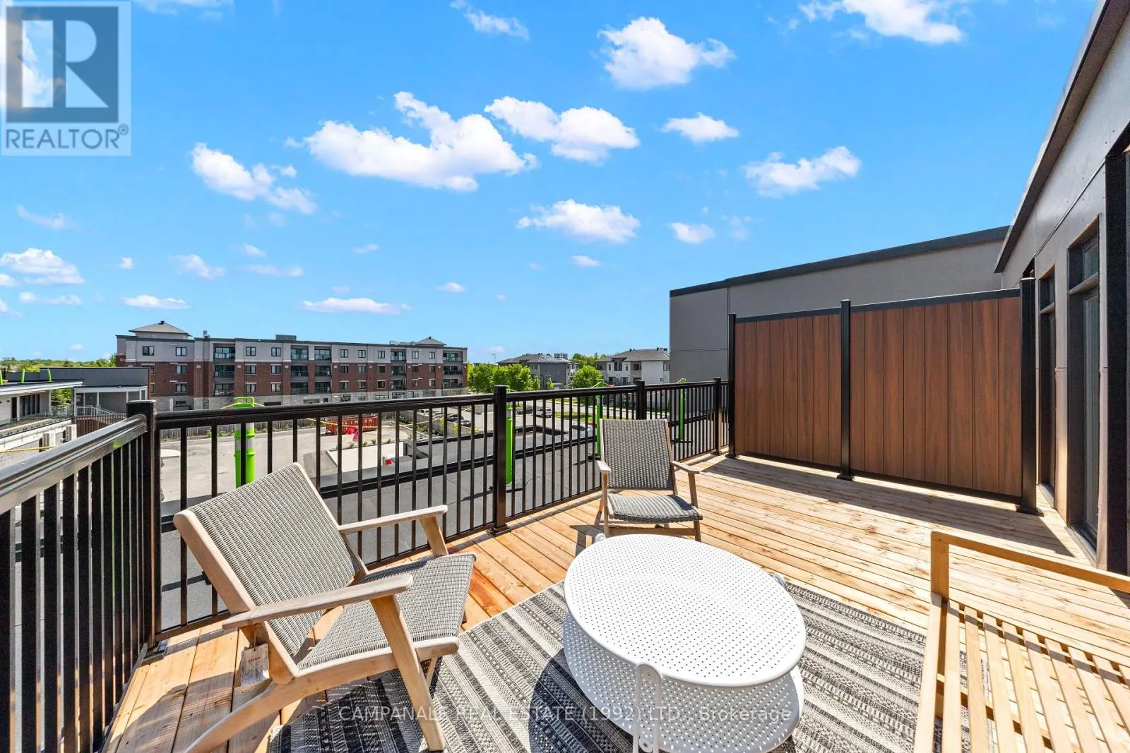4 MODUGNO AVENUE