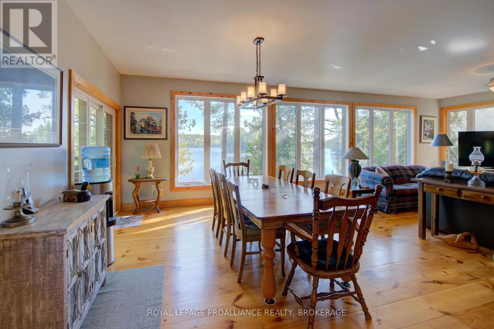 441B MACCOMISH LANE